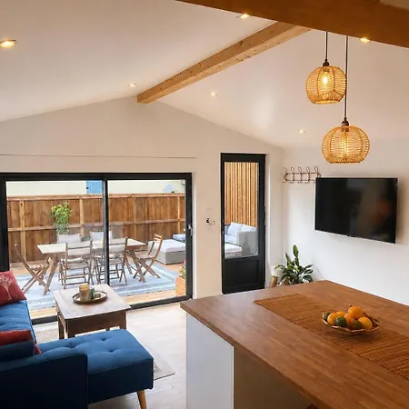 Appartement Anaoloc Spacieux A Deux Pas De La
