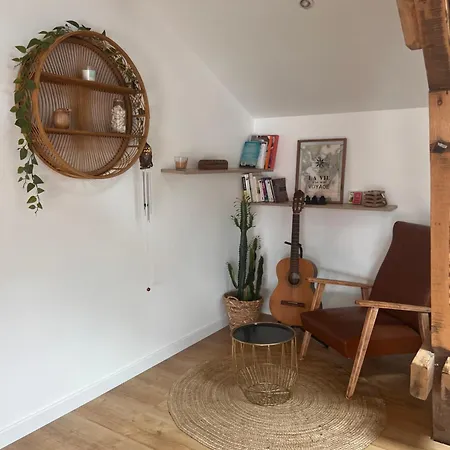 Appartement Anaoloc Spacieux A Deux Pas De La