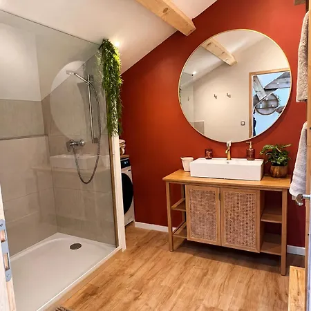 Appartement Anaoloc Spacieux A Deux Pas De La *